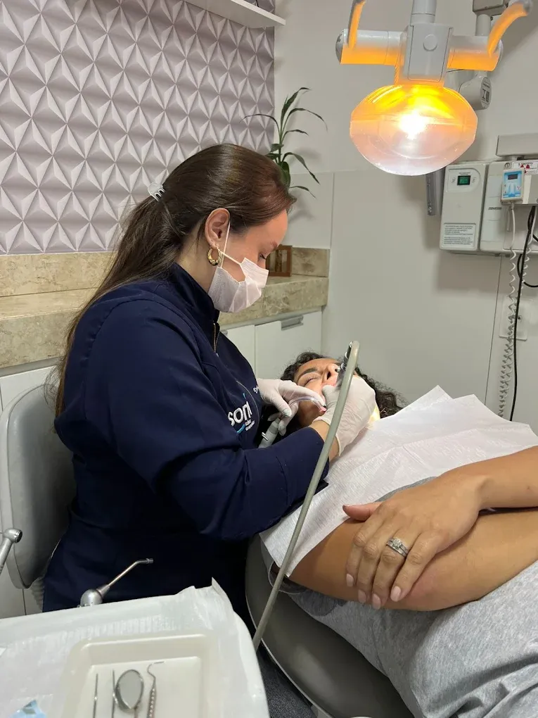 Implante Dentário em João Pessoa: Técnicas, Custos Reais e o Que Ninguém Te Conta Antes de Decidir